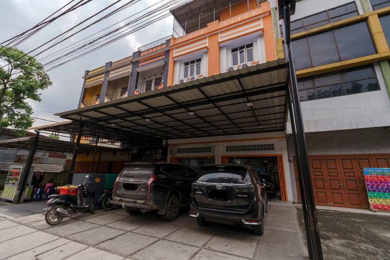 Reddoorz At Seindo Hotel Medan Sunggal المظهر الخارجي الصورة