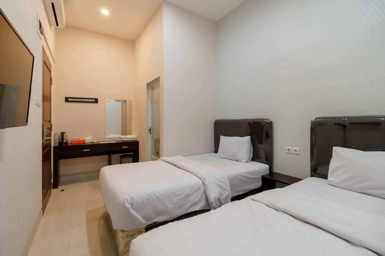 Reddoorz At Seindo Hotel Medan Sunggal المظهر الخارجي الصورة