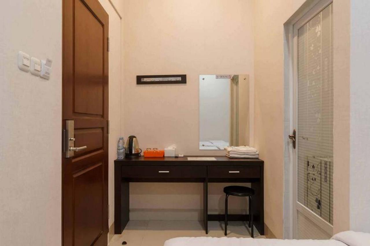 Reddoorz At Seindo Hotel Medan Sunggal المظهر الخارجي الصورة