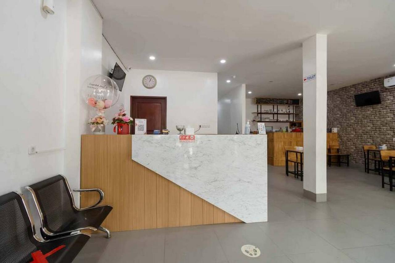 Reddoorz At Seindo Hotel Medan Sunggal المظهر الخارجي الصورة